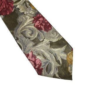 Wembley Floral men’s necktie tie